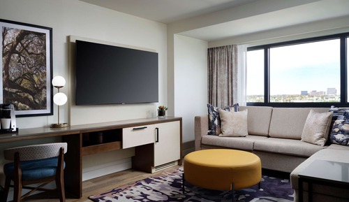 Suite, 1 King Bed (High Floor)