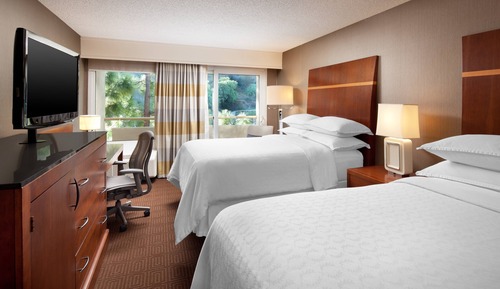 Room, 2 Queen Beds, Balcony