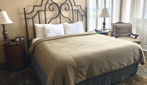 Room, 1 King Bed, Patio, Ocean View (No pets)