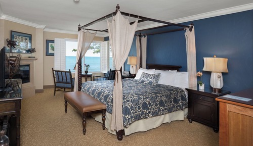 Room, 1 King Bed, Ocean View (No pets)