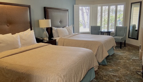 Deluxe Room, 2 Queen Beds (No Pets)