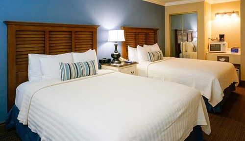 Room, 2 Queen Beds, Ocean View