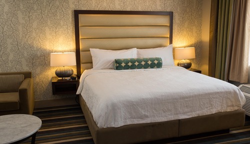 Junior Suite, 1 King Bed, Non Smoking