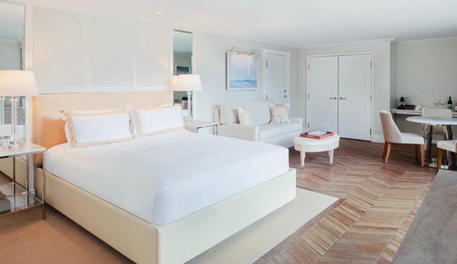 Resort View Accessible King Studio