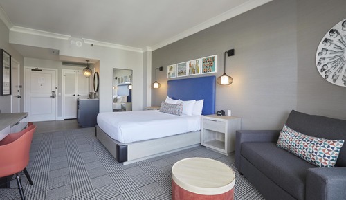 Room, 1 King Bed, Balcony, Ocean View