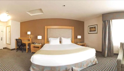 Standard Room, 1 Double Bed, Accessible (Communications)