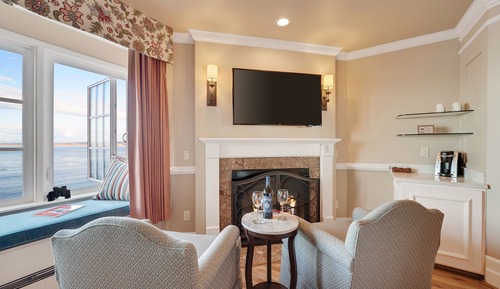 Room, 1 King Bed, Accessible, Ocean View (Fireplace)
