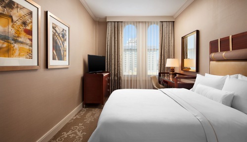 Traditional Room, 1 Queen Bed