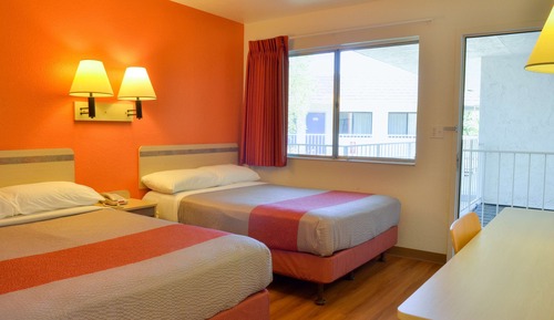 Deluxe Room, 2 Double Beds, Non Smoking, Refrigerator