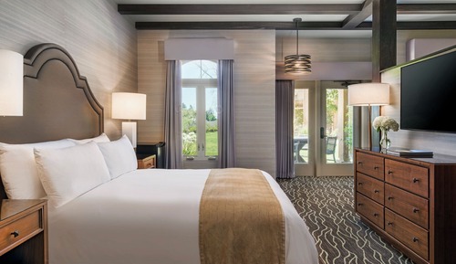 Suite (Lavender ADA)