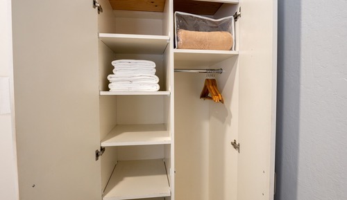 Double or Twin Room, Shared Bathroom