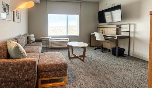One-Bedroom Queen Suite with Sofa Bed