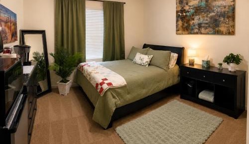 Queen Room