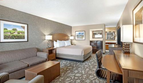 Family Suite - Non-Smoking