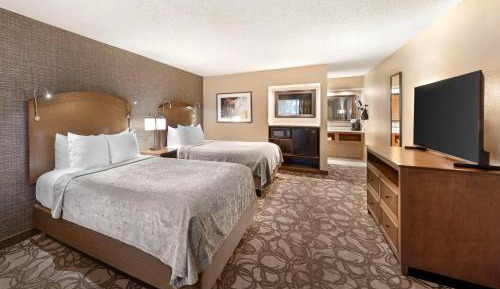 Superior Queen Room with Two Queen Beds - Non Smoking