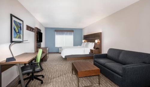 King Suite with Sofa Bed - Non-Smoking