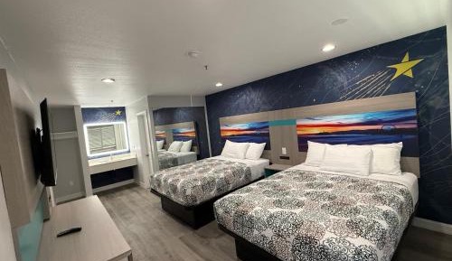 Superior Queen Room with Two Queen Beds