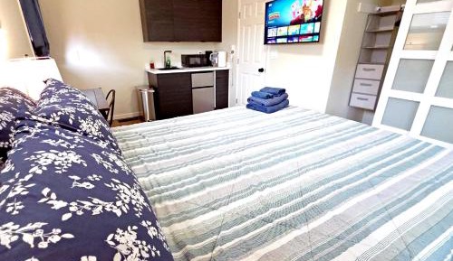 One-Bedroom House