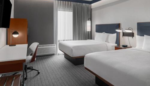 Standard Queen Room with Two Queen Beds
