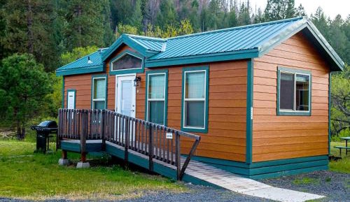 Cottage with Ramp - Sleeps 4, Pet Friendly