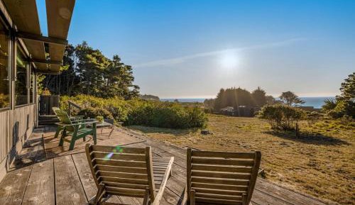 Three-Bedroom Vacation Home 