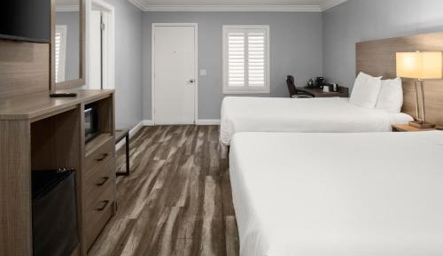 Queen Room with Two Queen Beds