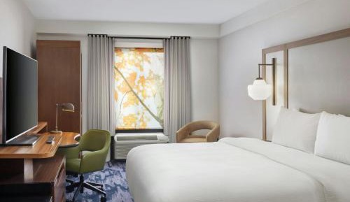 King Room - Hearing Accessible