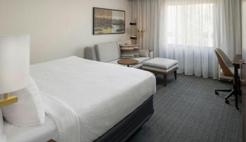 King Room with Sofa Bed