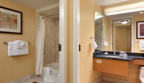 Executive Two Queens Non-Smoking