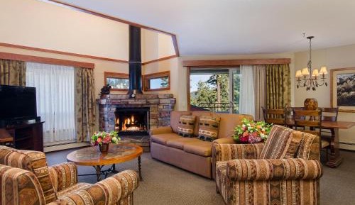 Two-Bedroom King Villa