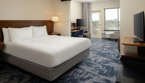 King Room with Sofa Bed