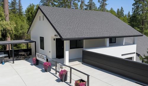Seven-Bedroom House