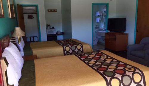 Double Room with Two Double Beds