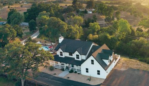 Six-Bedroom House