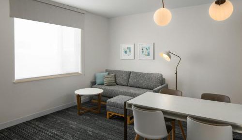 Two-Bedroom Suite with Two King Beds