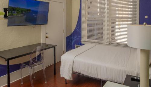 Double Room with Shared Bathroom
