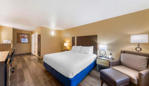 King Room with Bath Tub - Disability Access/Non-Smoking 