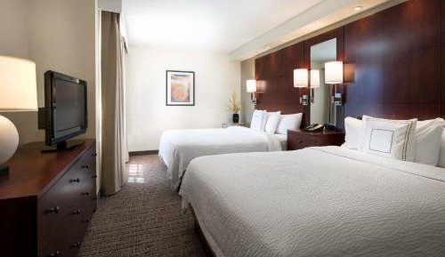 One-Bedroom Suite with Two Queen Beds and Sofa Bed