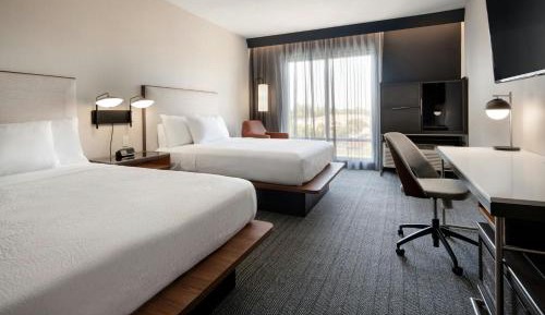 Double Queen Room