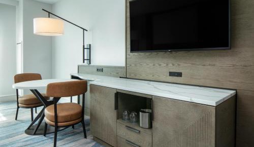 King Room - Hearing Accessible