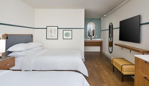 Standard Queen Room with Two Queen Beds