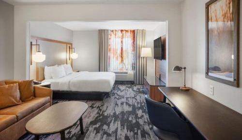 King Room with Sofa Bed - Hearing Accessible