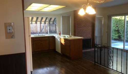 Deluxe Double Room with Shower