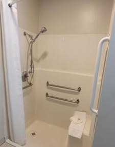 Queen Room with Two Queen Beds - Accessible/Non-Smoking 