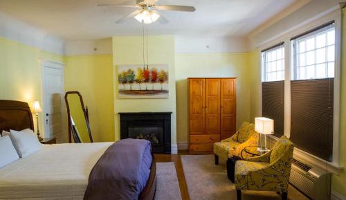 King Room with Spa Bath