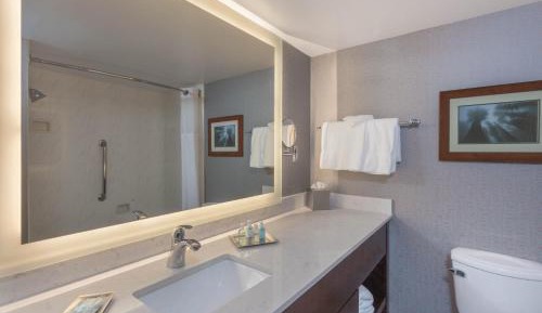 Executive Queen Room with Two Queen Beds - Non-Smoking
