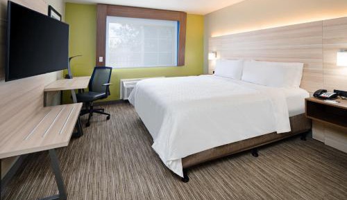 Standard King Room