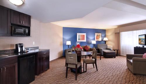One-Bedroom Suite