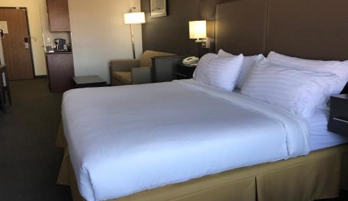 King Suite with Sofa Bed