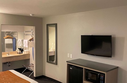 San Rafael Hotel | SureStay Hotel by Best Western San Rafael